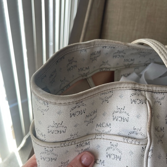 Authentic MCM large vintage tote bag (E01) - Picture 3 of 16